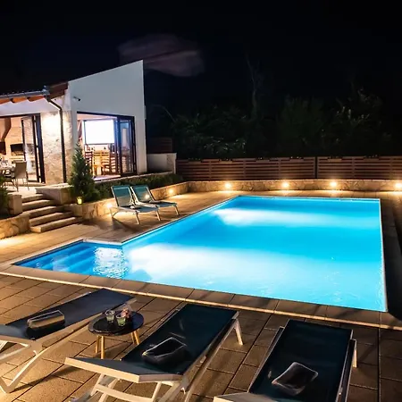 Tia - With Private Pool Čitluk