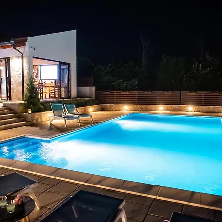 Tia - With Private Pool * Čitluk
