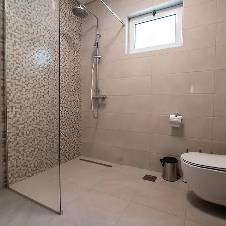 Villa Tia - With Private Pool *